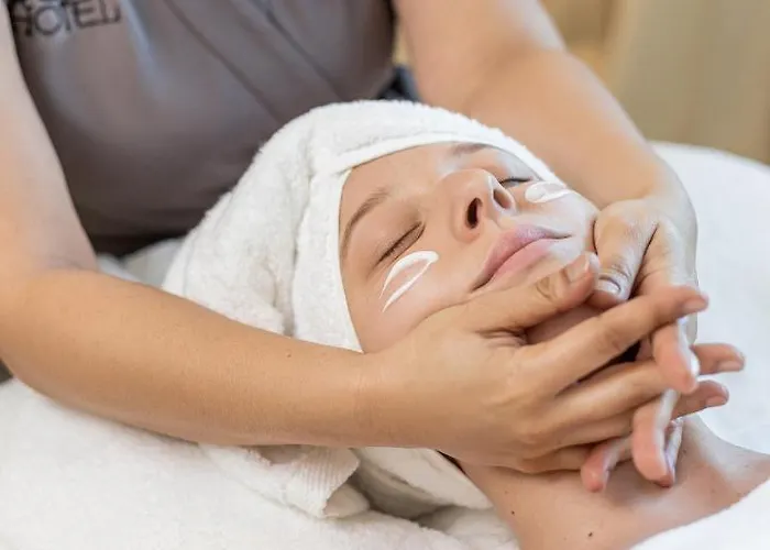 Too & - Mgallery Collection 4* Paříž